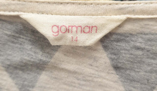 Gorman grey tee shirt with gold, pink and navy triangle print size 14 Gorman preloved second hand clothes 6