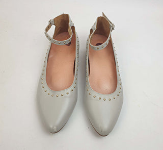 Bared grey leather shoes with ankle strap size 39