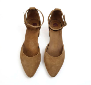 Bared tan suede low heel shoes size 39 Bared preloved second hand clothes 3