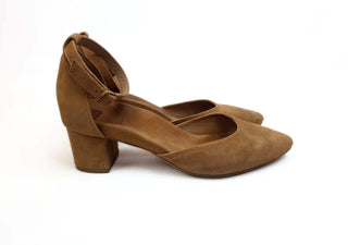 Bared tan suede low heel shoes size 39 Bared preloved second hand clothes 7