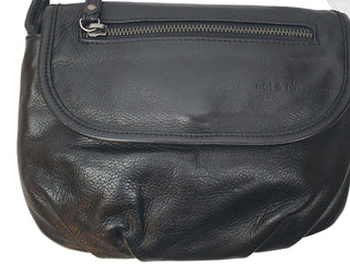 Nat & Nin soft black leather adjustable cross body bag Nat & Nin preloved second hand clothes 7