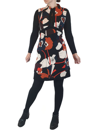 Cue fabulous 60s inspired sleeveless dress size 8