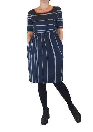 Kindling navy striped 100% cotton dress with red trim size 8 Kindling preloved second hand clothes 4