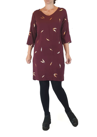 Elm burgundy dress with metallic leaf print size 8 Elm preloved second hand clothes 2