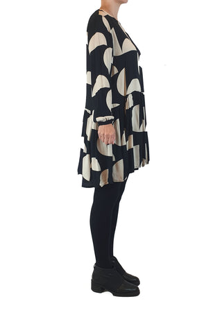 Mister Zimi black and white print long sleeve dress size 8 Mister Zimi preloved second hand clothes 6