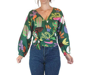 Jericho Road cropped green "crazy cactus" print wrap top size 8 Jericho Road preloved second hand clothes 2