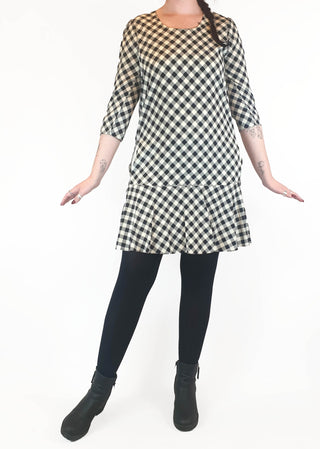 Country Road black and white gingham 93% silk 3/4 sleeve dress size 12 Dear Little Panko preloved second hand clothes 1