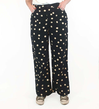 Princess Highway black polka dot jeans size 14, best fits 12-14 Princess Highway preloved second hand clothes 2