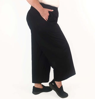 Tirelli black wide leg pants size XL