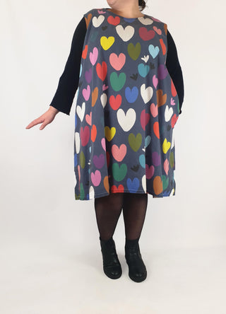 Doops navy dress with heart print size XXXL (note: significant wear) Doops preloved second hand clothes 2