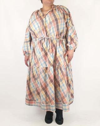 Kholo colourful criss cross print maxi dress size K5 Kholo preloved second hand clothes 1