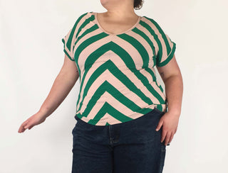Made590 green and pink striped top size 3XL Made590 preloved second hand clothes 2