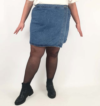 Asos denim mini skirt size UK20 Asos preloved second hand clothes 2