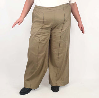 Commonry khaki wide leg pants size 20 Commonry preloved second hand clothes 1
