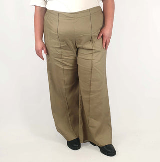 Commonry khaki wide leg pants size 20 Commonry preloved second hand clothes 2