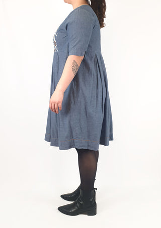 Lazybones denim look dress with embroidery detail size XL Lazybones preloved second hand clothes 5
