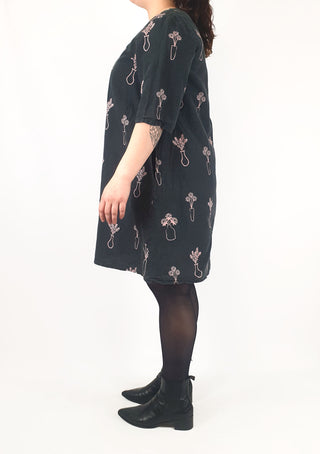 Jericho Road black dress with vase and flower print size 14 Jericho Road preloved second hand clothes 4