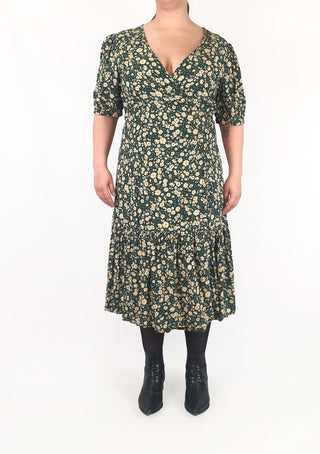 Princess Highway green floral wrap dress size 16 Dear Little Panko Princess Highway green floral wrap dress size 16 Dear Little Panko