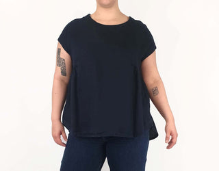 Tirelli navy top size L Tirelli preloved second hand clothes 1