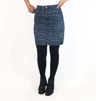 Gorman denim symbol print skirt size 8 Gorman preloved second hand clothes 2