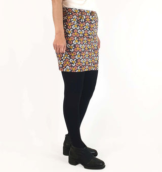 Gorman tringle print mini skirt size 10 (small fit, best fits 8) Gorman preloved second hand clothes 5