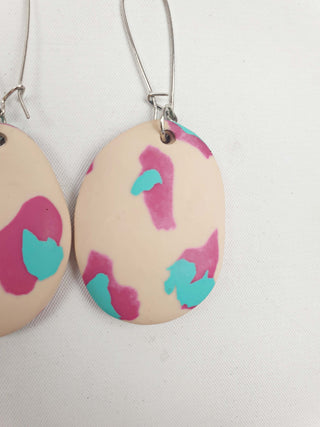 Emily green cute pink and blue hook earrings Emily Green preloved second hand clothes 3