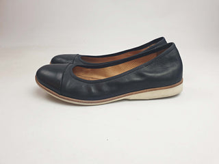 Rollie black ballet style flats size 40 Rollie preloved second hand clothes 6