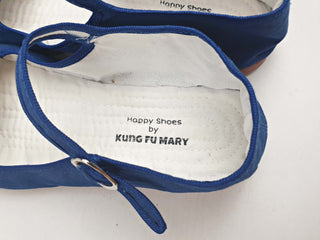 Kung Fu Mary blue Mary jane canvas shoes size 40 Kung Fu Mary preloved second hand clothes 2