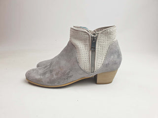 Roby & Pier grey sparkly leather low heel boots size 37 Roby & Pier preloved second hand clothes 6