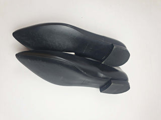 Everlane black and white flat leather shoes size 10 Everlane preloved second hand clothes 8