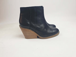 Elk black leather wedge heel ankle boots size 36 Elk preloved second hand clothes 1