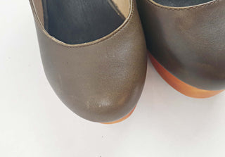 Gorman brown leather shoes with wooden wedge heels size 37 Gorman preloved second hand clothes 8