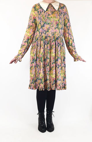 Kholo floral long sleeve dress with white collar size 14 (best fits 12-14)