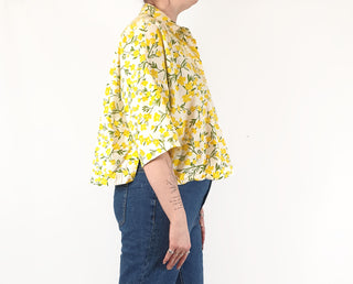 Alpha 60 yellow floral short sleeve shirt size M