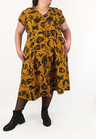 Made590 saski mustard symbol print dress size 3X Made590 preloved second hand clothes 4