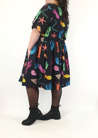 Jericho Road black dress with sea flora and fauna print size 22