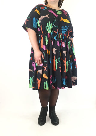 Jericho Road black dress with sea flora and fauna print size 22