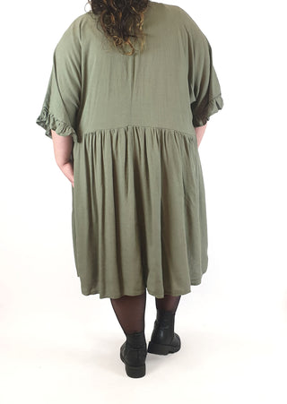 Proud Poppy olive green half sleeve dress size 28