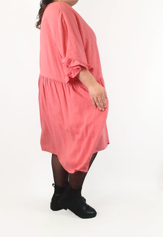 Proud Poppy peach pink half sleeve dress size 30