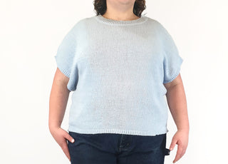 Blue short sleeve knit top fits size 22