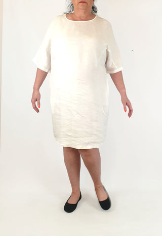 Elk white 100% linen dress size 18