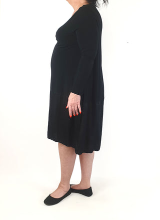 Elk black long sleeve dress with silky front detail size L, best fits 16