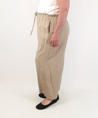 Miracle neutral beige wide leg pants size 16