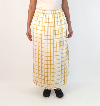 Elk white and mustard check print French linen skirt size 10