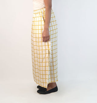 Elk white and mustard check print French linen skirt size 10