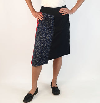 Maiocchi black asymmetrical skirt with reversible panel size 10