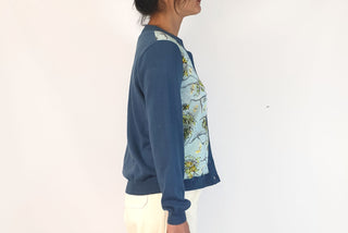 Nancybird blue light Spring cardigan with stunning gum print size 10