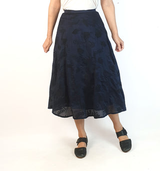 Gorman elegant navy skirt with subtle black leaf embroydery size 6, fits 6-8