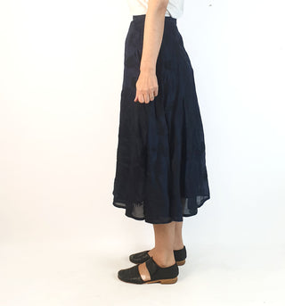 Gorman elegant navy skirt with subtle black leaf embroydery size 6, fits 6-8