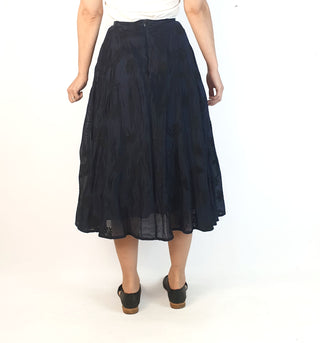 Gorman elegant navy skirt with subtle black leaf embroydery size 6, fits 6-8